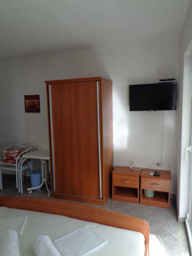 Apartments Rados Lokva Rogoznica Esterno foto
