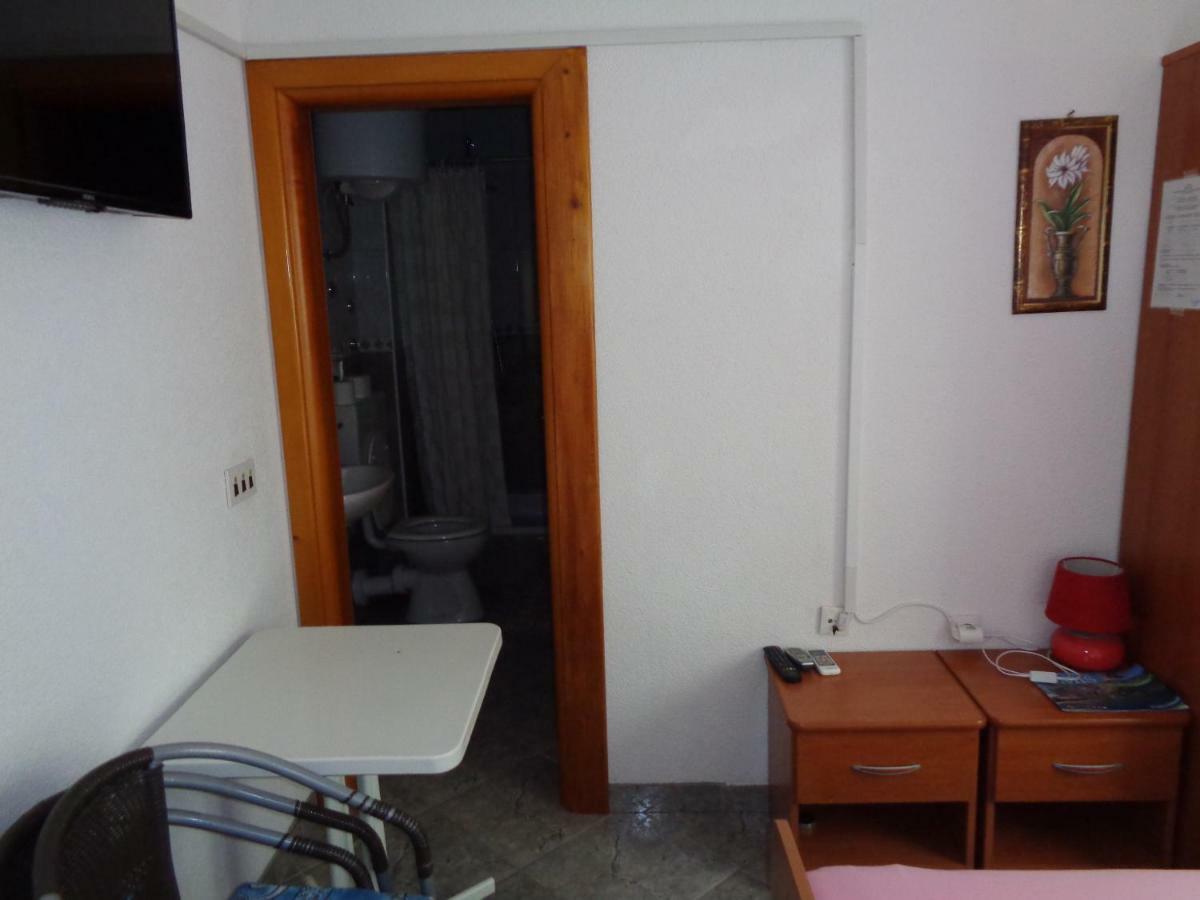 Apartments Rados Lokva Rogoznica Esterno foto