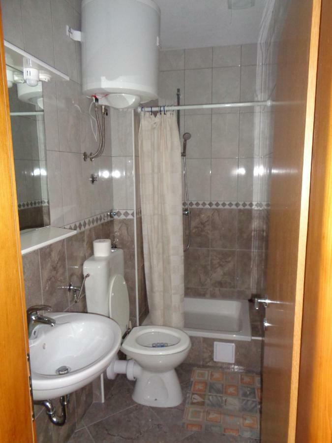 Apartments Rados Lokva Rogoznica Esterno foto